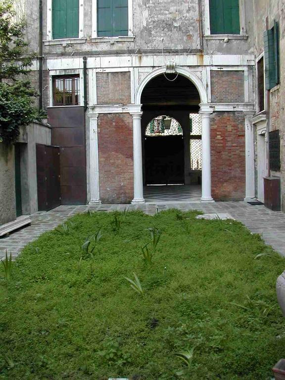 Appartamenti Inside Palazzo Foscarini Venice Exterior photo