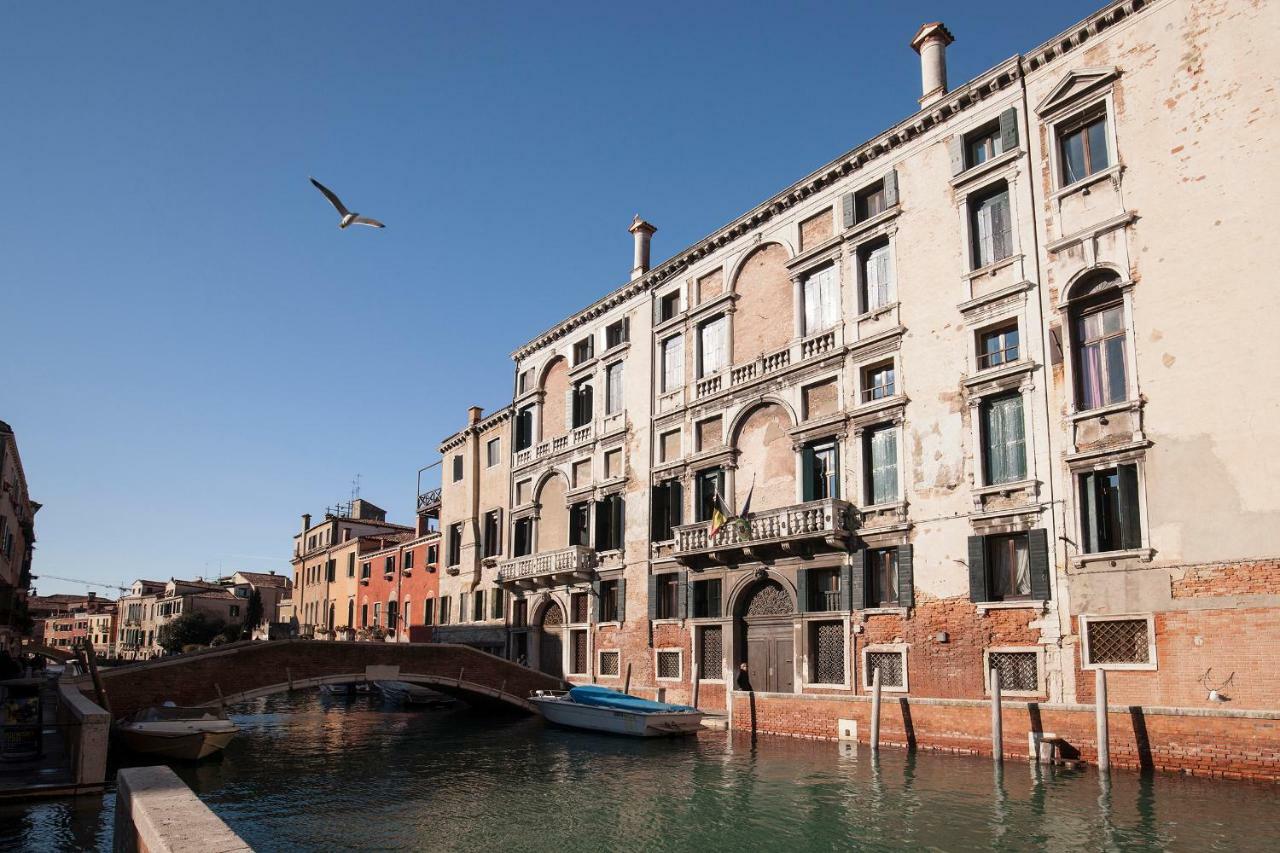 Appartamenti Inside Palazzo Foscarini Venice Exterior photo